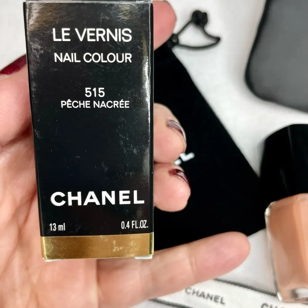 Brand New Bundle Giorgio Armani pouch & Chanel Le Vernis - Picture 10 of 14